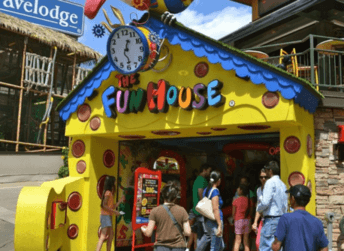 The Fun House Niagara Falls Canada Clifton Hill