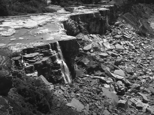 From Bones to Relics: Unforgettable Stories Unearthed at Niagara Falls