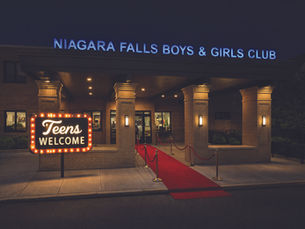 Niagara Falls Night Gym Push Sparks Divide Between Mayor, Council