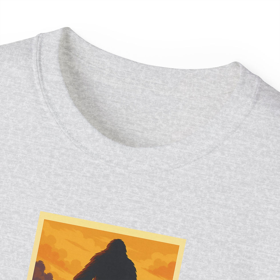 Küçük resim: Adult Unisex Cotton T-Shirt - Fallsquatch - Niagara Legends Collection