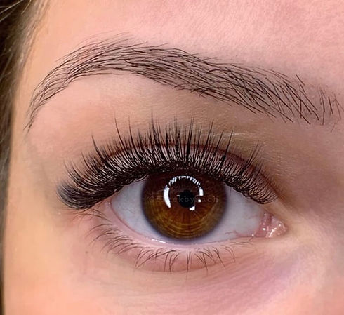 Eyelashes Extensions Volume 5D-7D (4).jpg