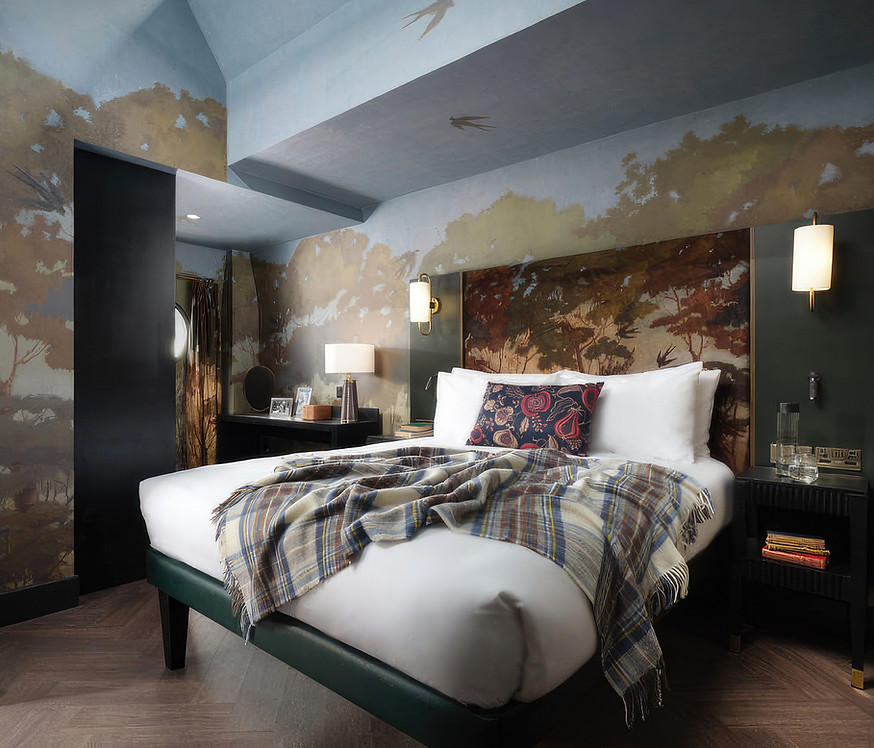 Digital Wallcovering in a bedroom
