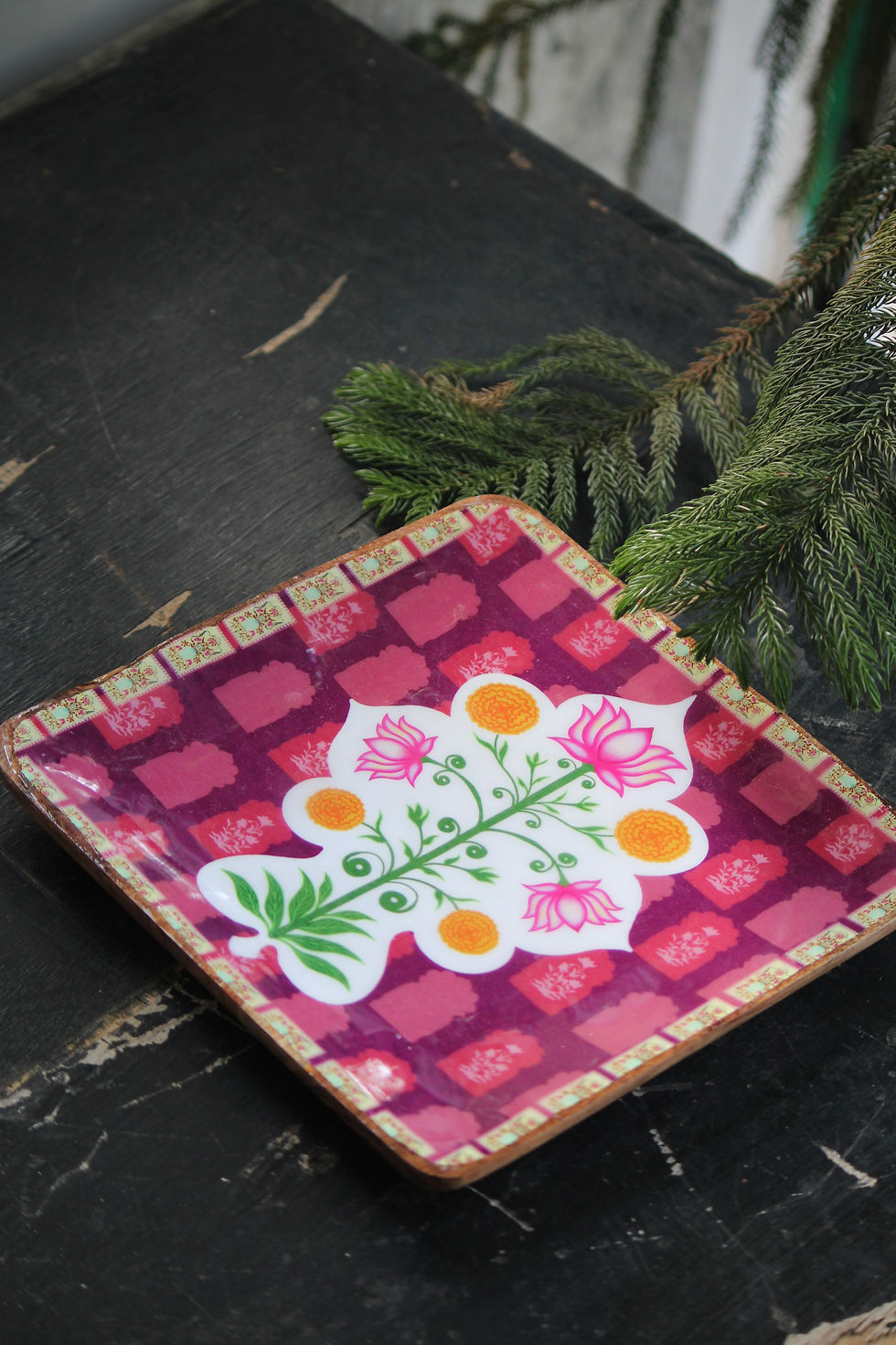 Thumbnail: Morphed Rani Wooden Plate