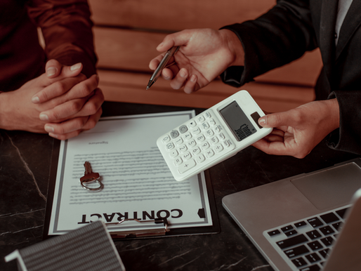 pessoa comprando uma casa