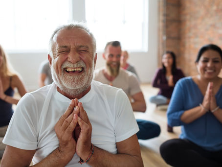 Espiritualidade e propósito na longevidade: por que sentido de vida impacta saúde, bem-estar e envelhecimento ativo