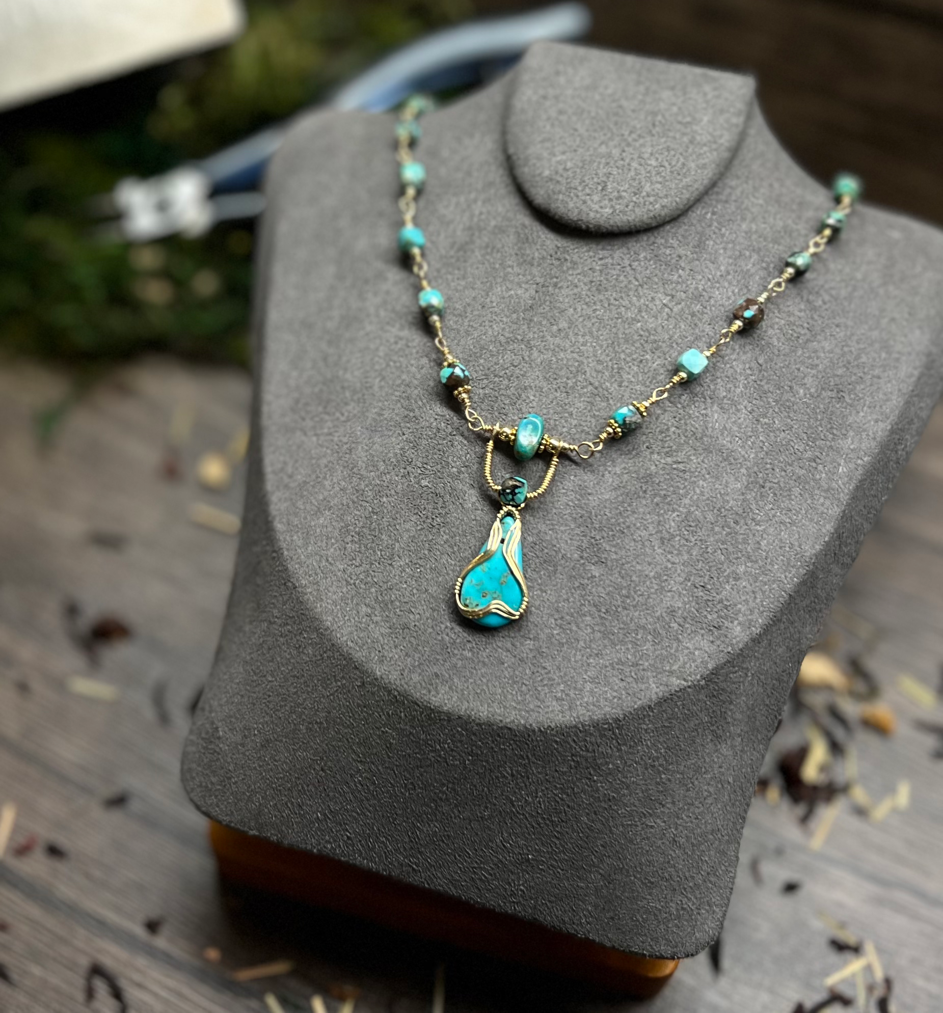 14k Turquoise Necklace