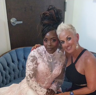 "The Friend Who Taught Me What Beauty Actually Means"