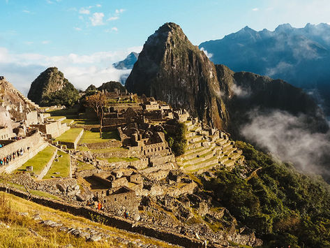 Peru Highlights: Llamas, Lima, Cusco & Machu Picchu
