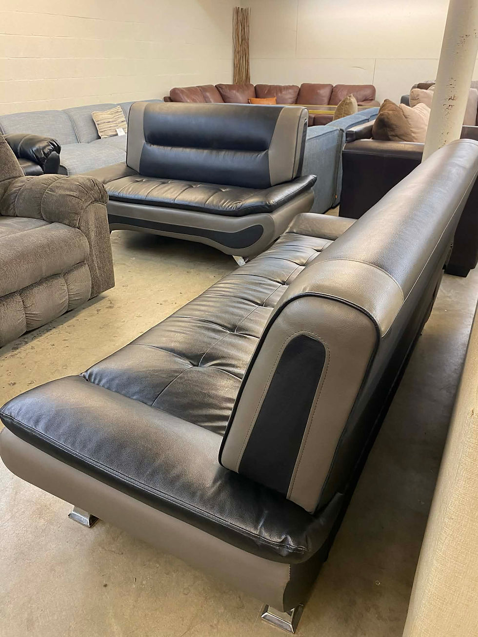 Thumbnail: Leather Couch and Loveseat