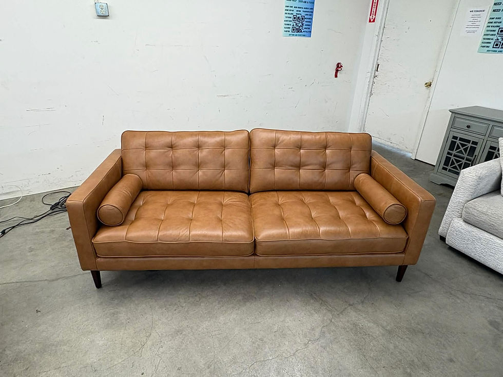 Thumbnail: Leather couch 