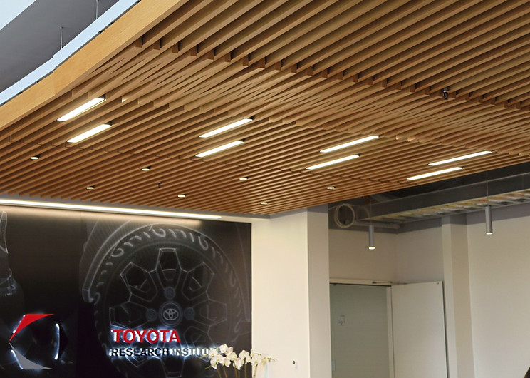 Large%20Member%20Linear%20Wood%20Ceiling