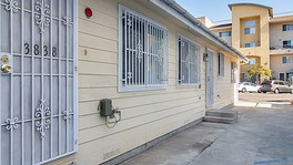3838 front door.jpeg