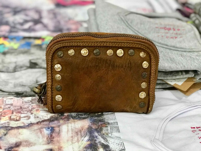 BAYSIDE84  Zipped Wallet  A/P13  Tan - back