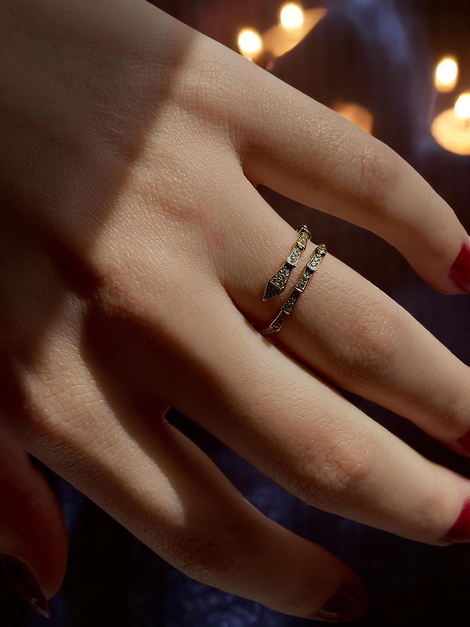 925 Ayar Ayarlanabilir Işıltılı Yılan Görünümlü Yüzük Sugea