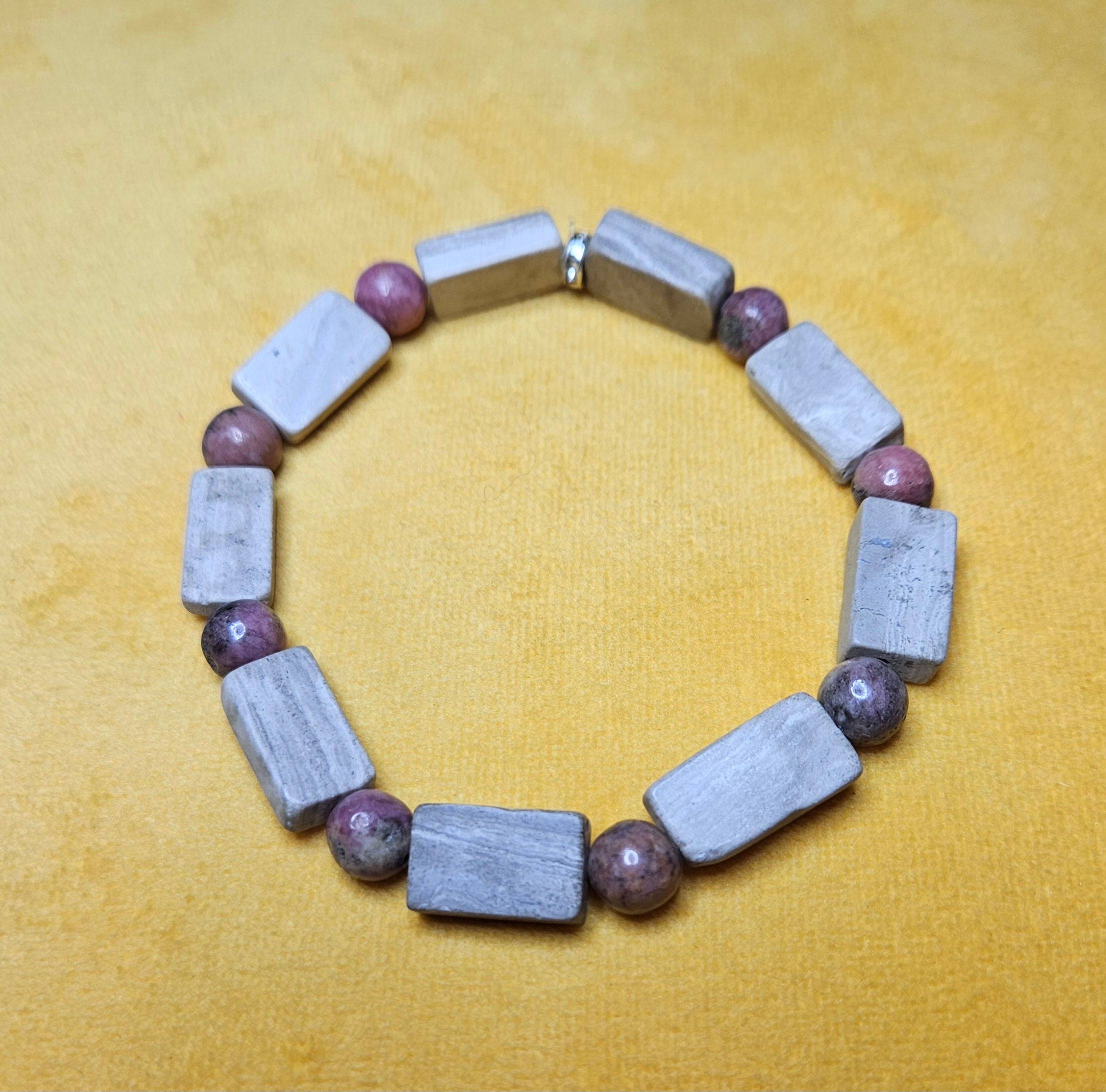 Grey Marble,Red Agate, Silver Stretch Bracelet