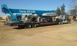 mora-transport-flat-bed-genie-boom-lift-