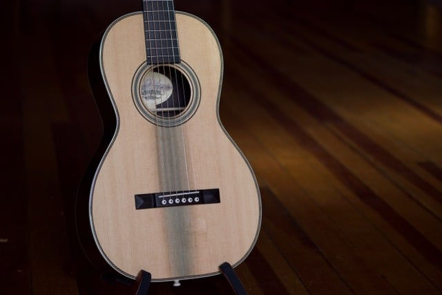 Why Sitka Spruce Bracewood Is the Top Choice for Luthiers and Guitar Builders