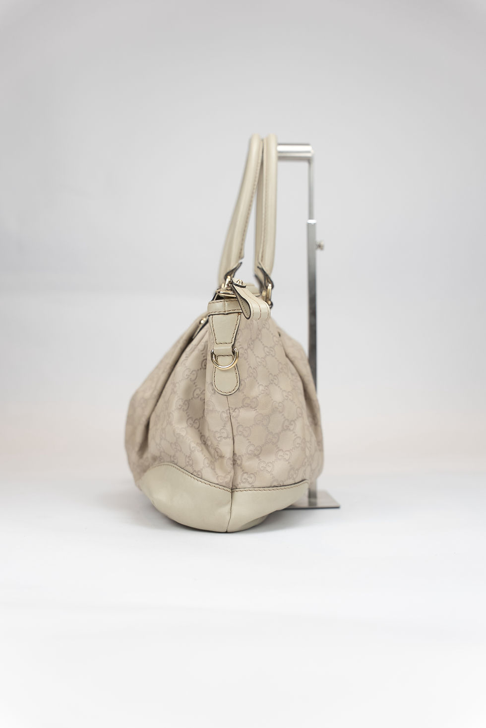 Miniaturbild: Sukey Medium Tote aus GG Guccissima-Leder Creme