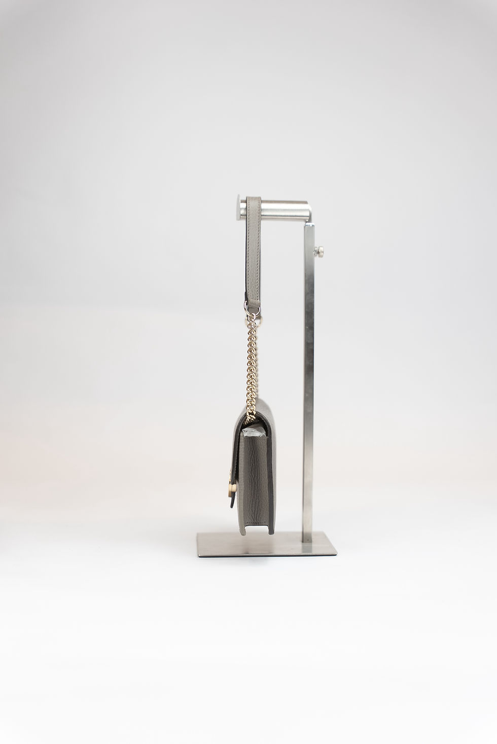 Miniaturbild: Interlocking G Wallet on Chain Small