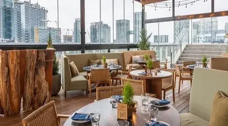 dinning 3.webp