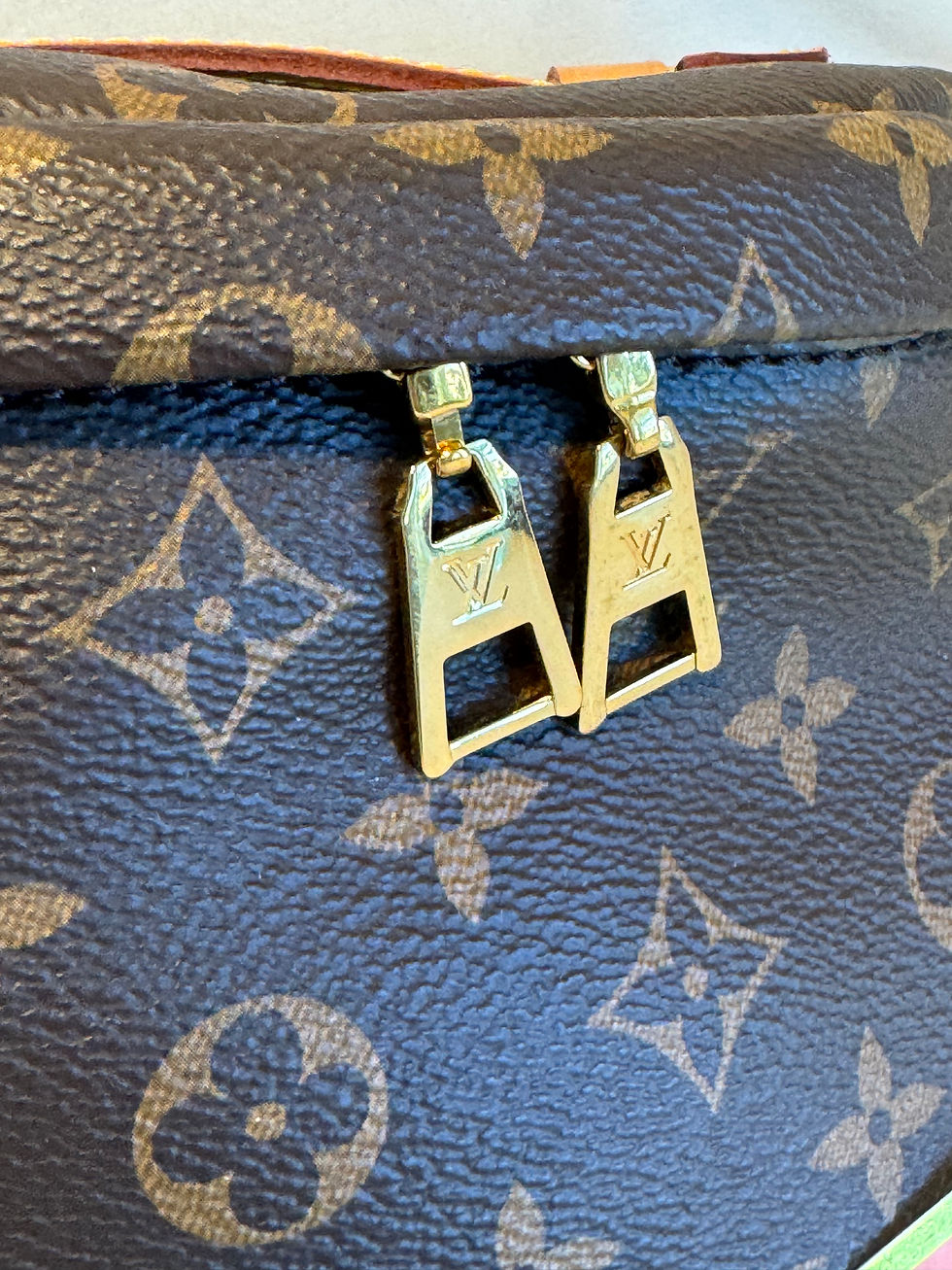 Thumbnail: Bumbag Monogram