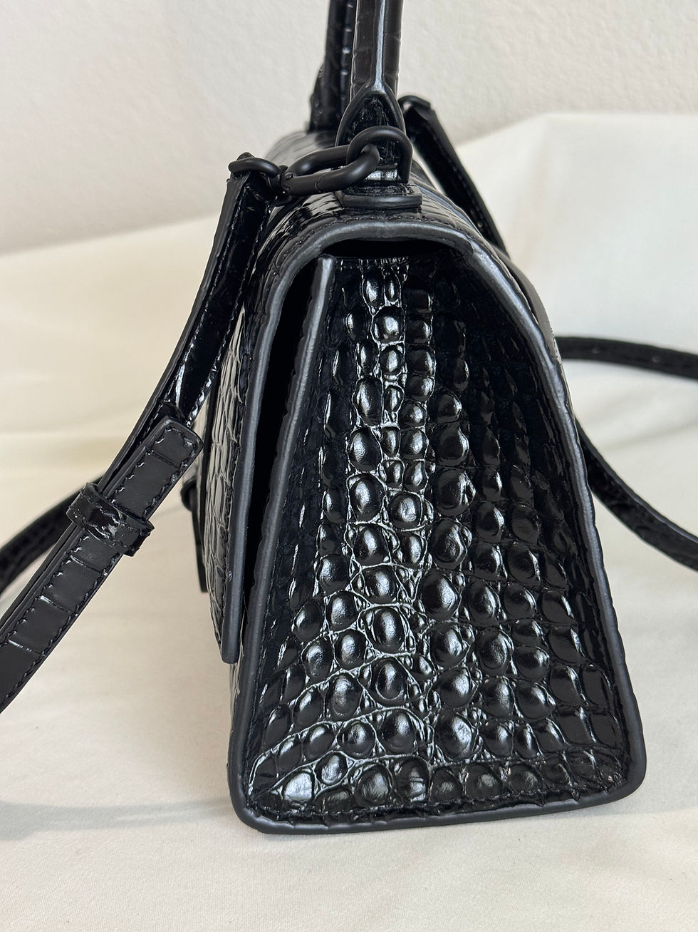 Thumbnail: Balenciaga Hourglass XS Crossbody