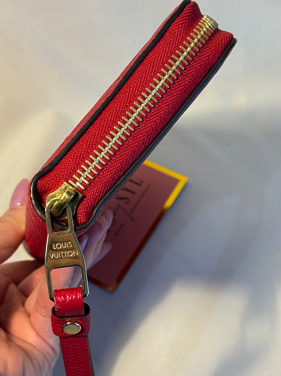 Thumbnail: Zippy Wallet Monogram Empreinte Leather Cerise