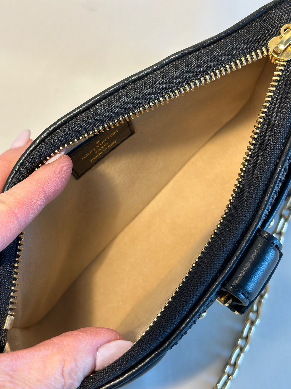 Thumbnail: Troca Pochette Damier Lambskin Noir