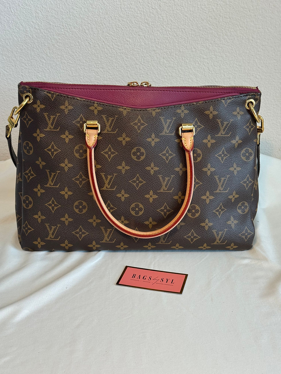 Thumbnail: Pallas MM Monogram Raisin