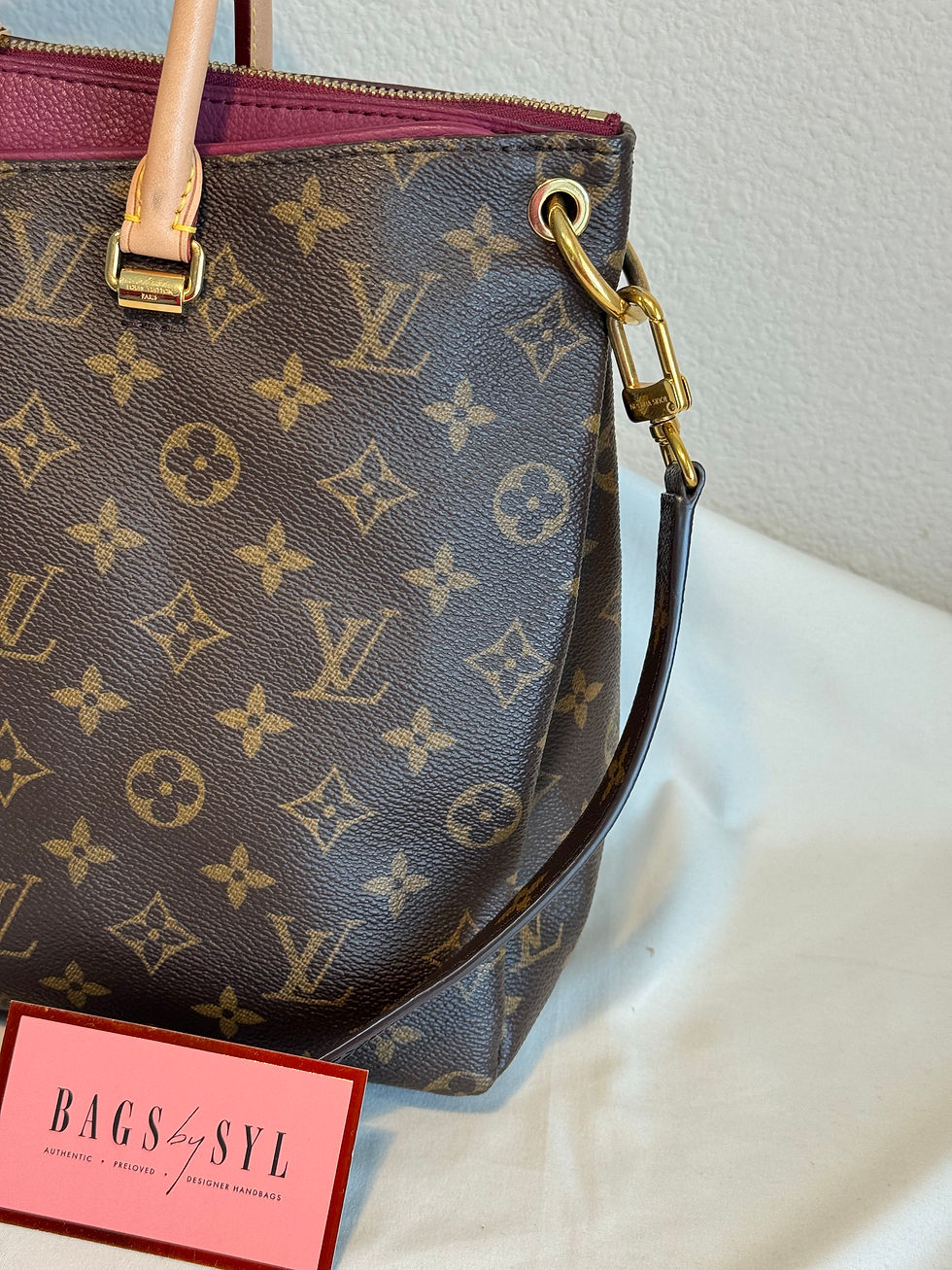 Thumbnail: Pallas MM Monogram Raisin