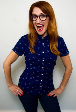 Ronit Aranoff Headshot