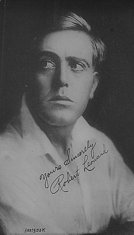 Robert_Z._Leonard_by_Hartsook_Photo,_1915.jpg