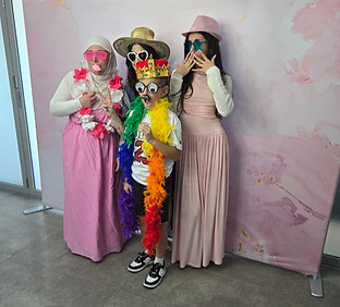 Gina 1_edited_edited_edited_edited.jpg