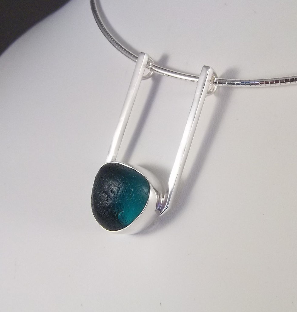 Teal Green 'SeaCatcher' Pendant