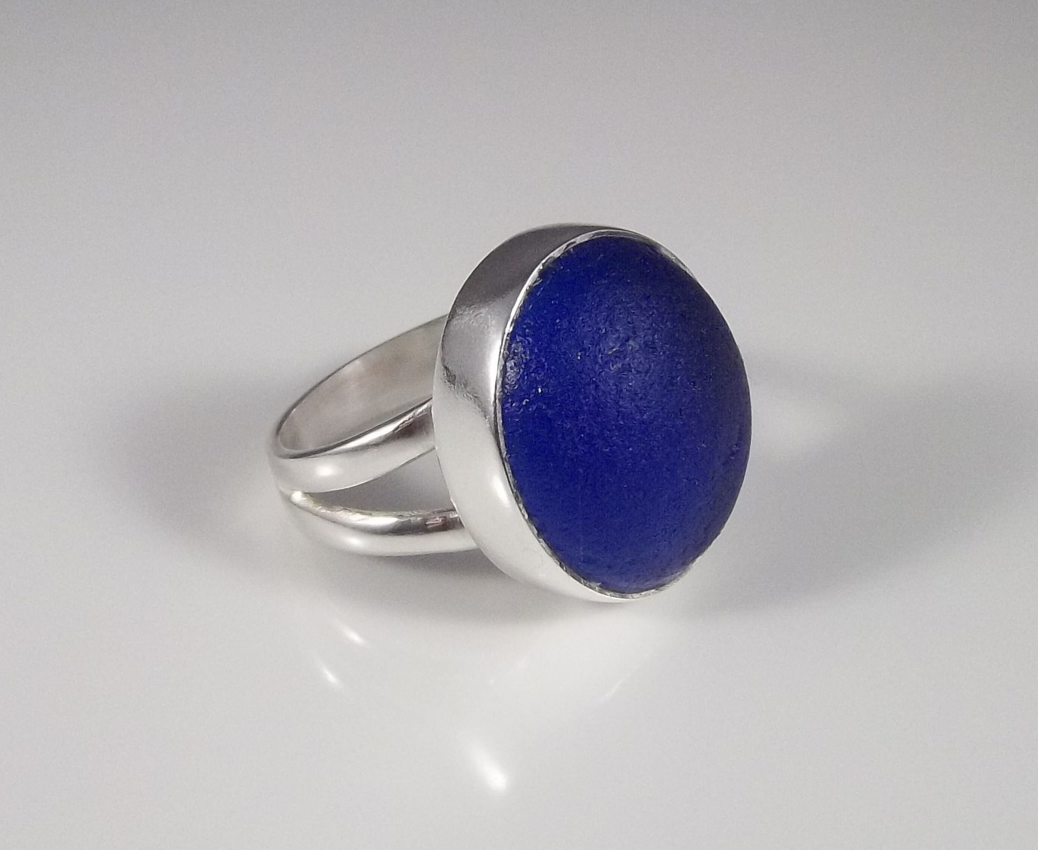 'Blue Moon' Ring - Size 7