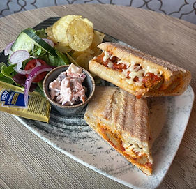 WhatsApp Image 2025-10-18 at 09.32_edited.jpg