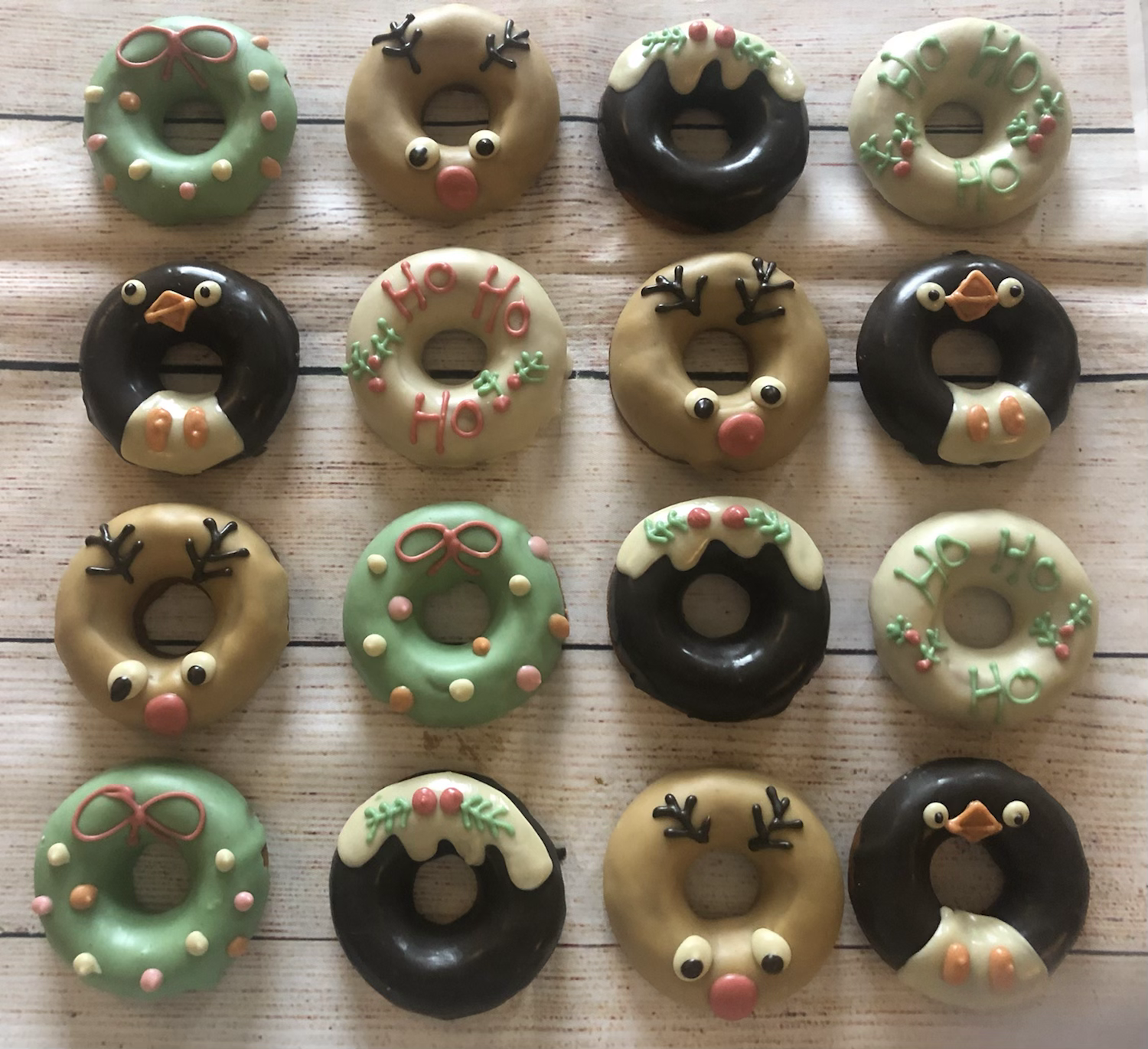 Christmas DogNuts