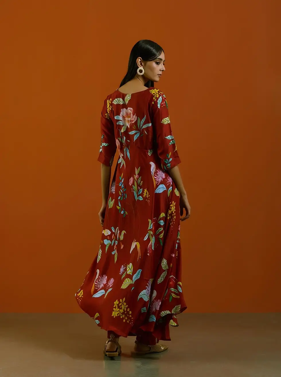 Thumbnail: Laal Phool Lahariya Kurta Set