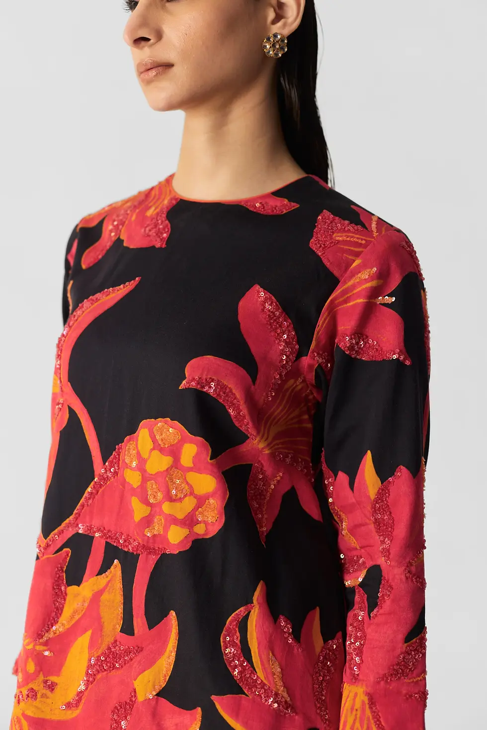 Thumbnail: Lian Embroidered Kurta Set