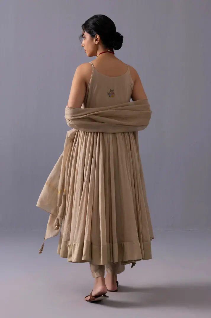 Thumbnail: Mira Kurta Set Beige
