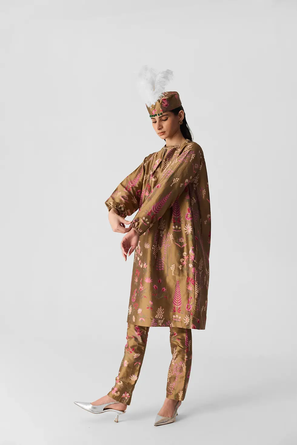 Thumbnail: Bahar Pink Kurta Set
