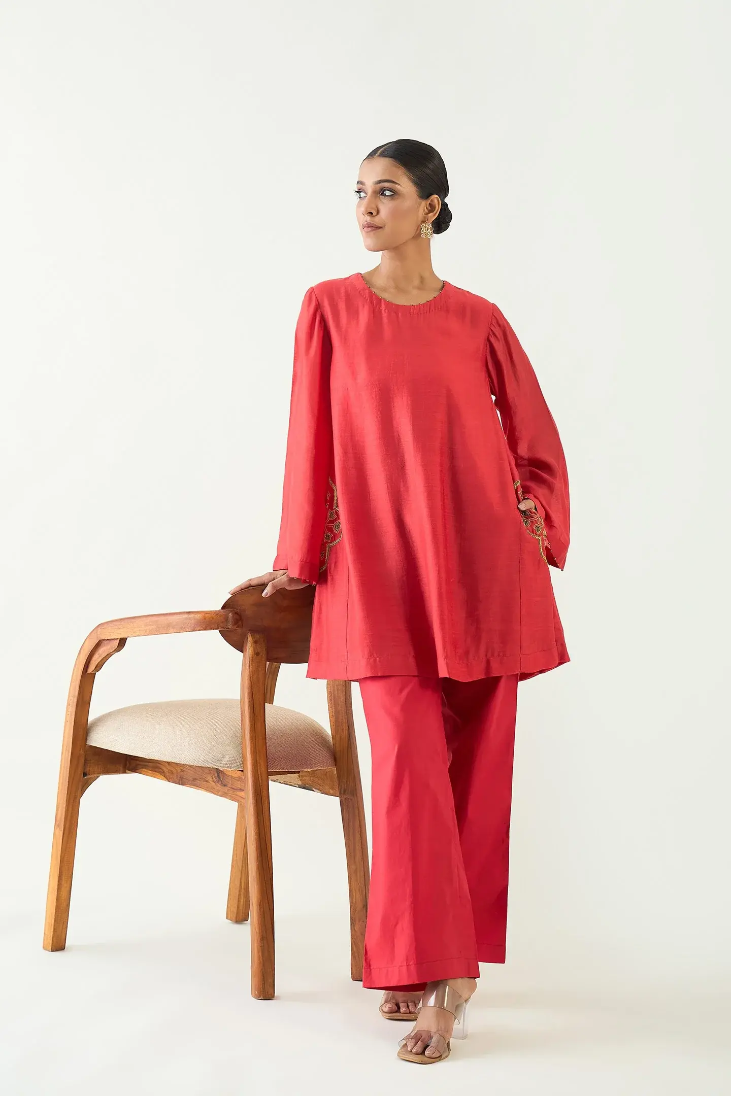 Siya Cotton Silk Embroidered Pocket Tunic Set - Red