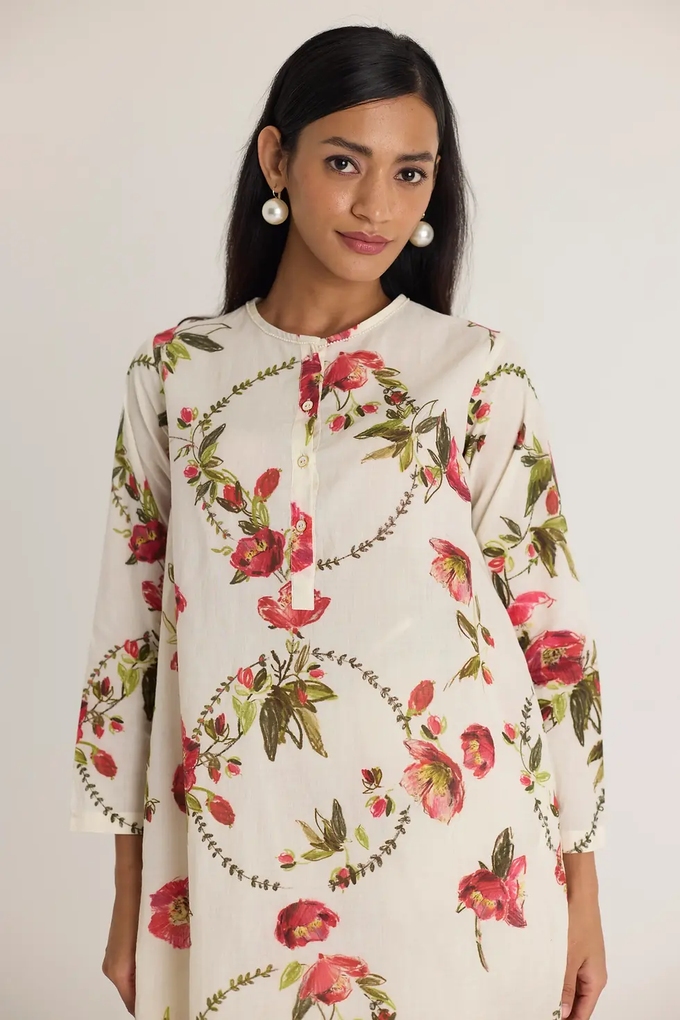 Thumbnail: Rosita Short Kurta Set