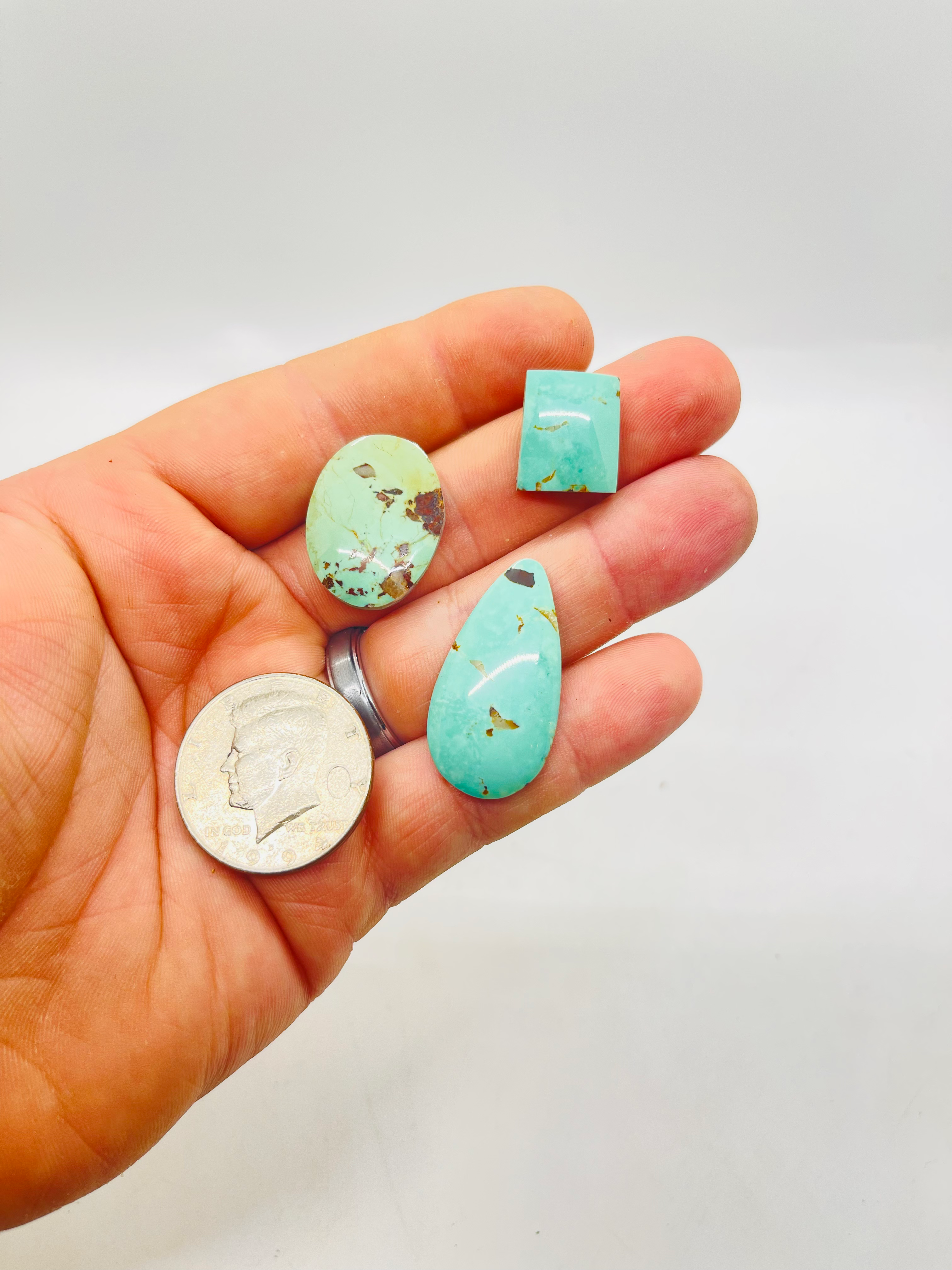Nila Turquoise  Cab Lot