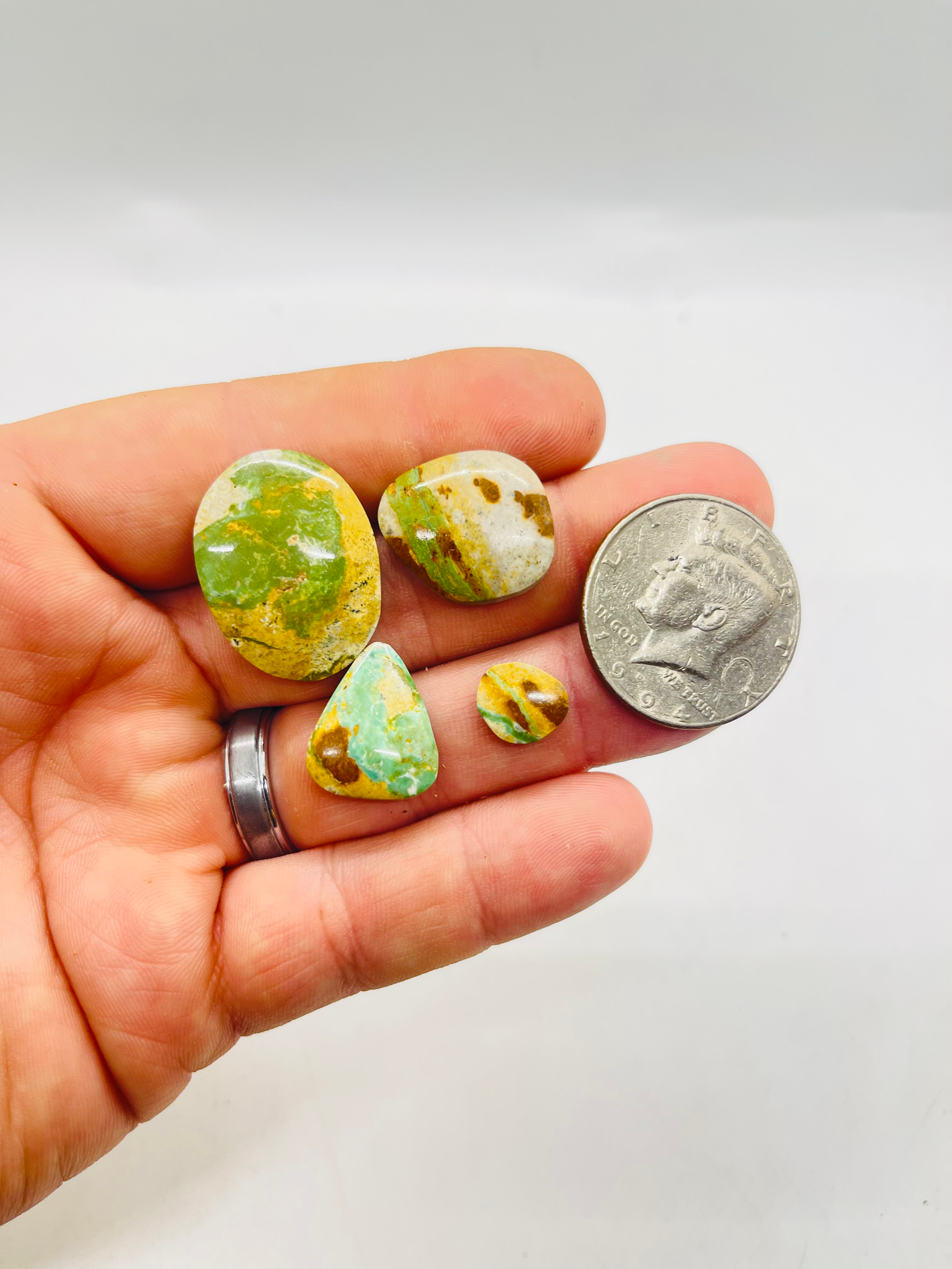 Hachita Turquoise Cabs