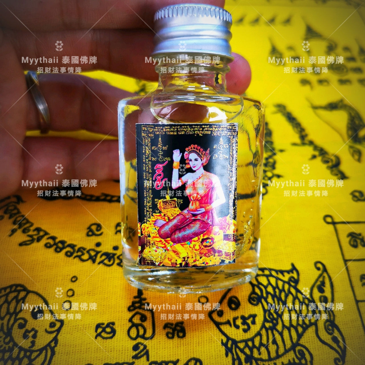 阿贊魄龍 2560 招財女神油