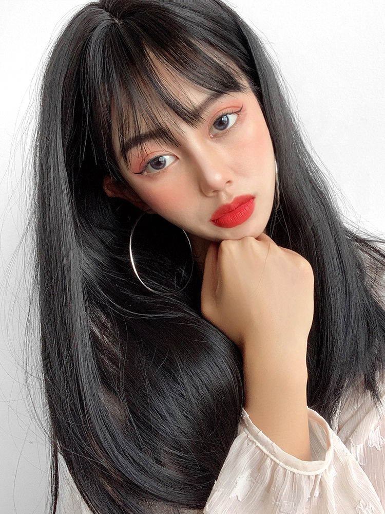 Thumbnail: Black medium black hair with bangs