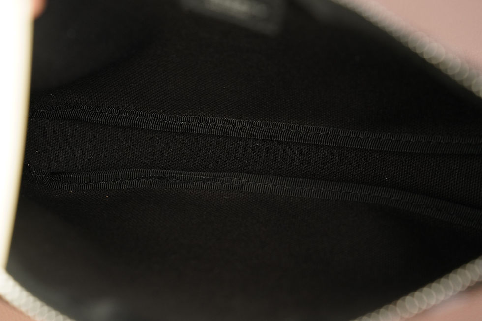 Miniatura: Preowned Authentic Burberry House Check Pochette