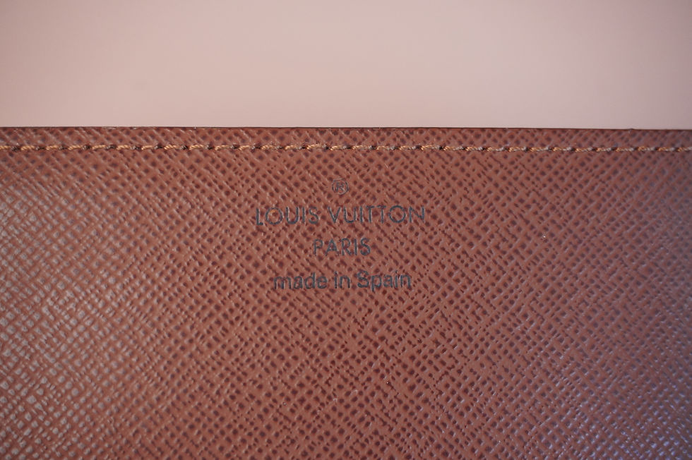Miniaturbild: Preowned Authentic Louis Vuitton Monogram Envelope Card Case