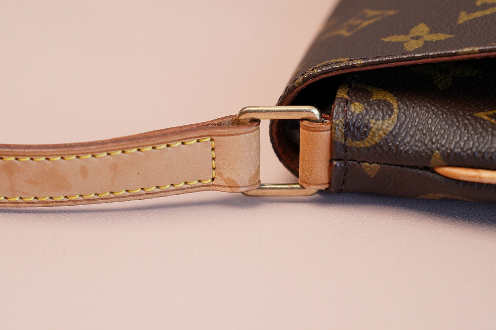 Miniaturbild: Preowned Authentic Louis Vuitton Musette Tango